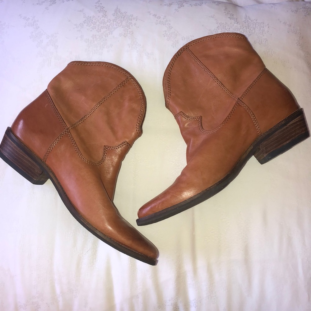 Nicole brown leather booties size 6.5